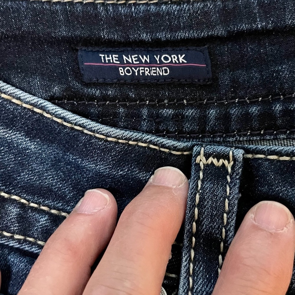 Vigoss New York Boyfriend Jeans